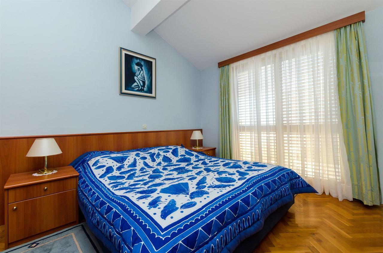 Apartments Meridiana 1 Orebic Exterior photo