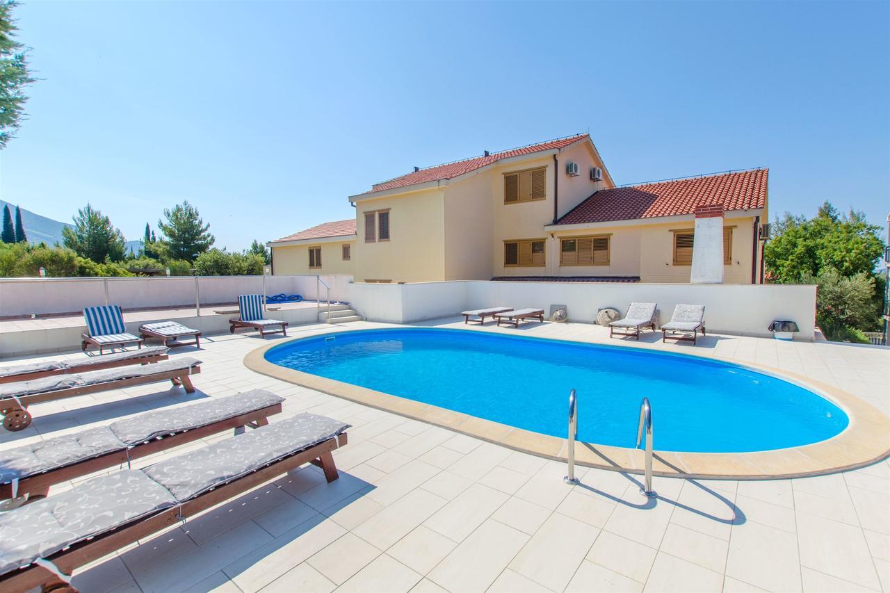 Apartments Meridiana 1 Orebic Exterior photo